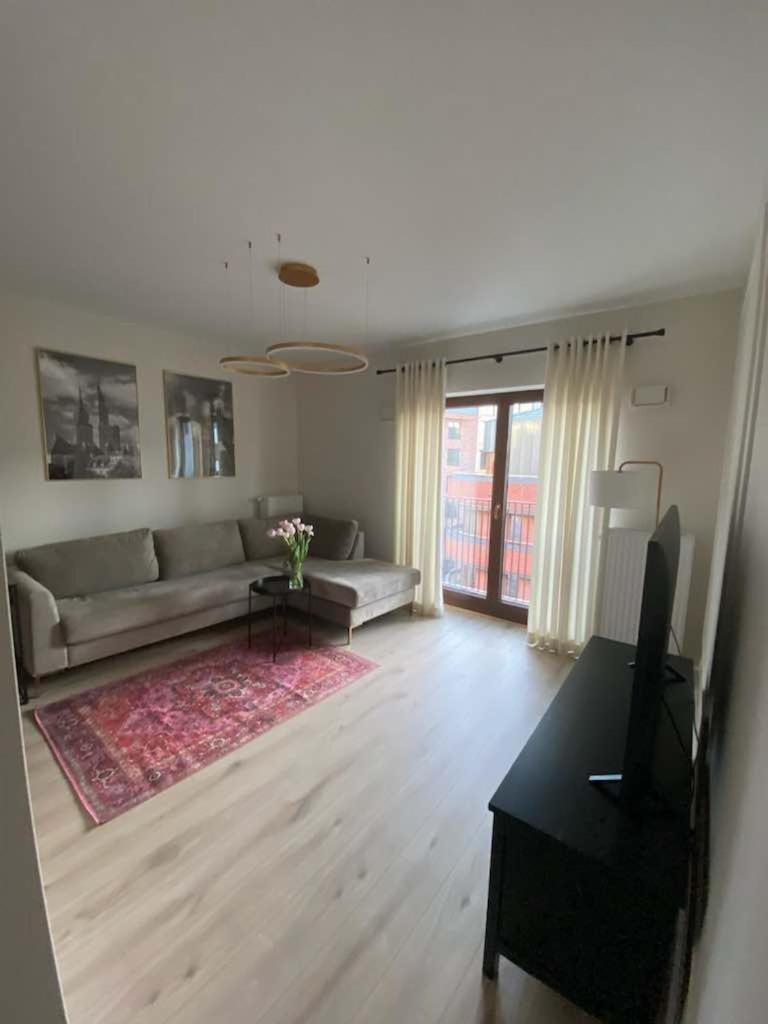 Apartament Nad Wisla Spacerem Do Centrum I Starego Miasta Varşovia Exterior foto