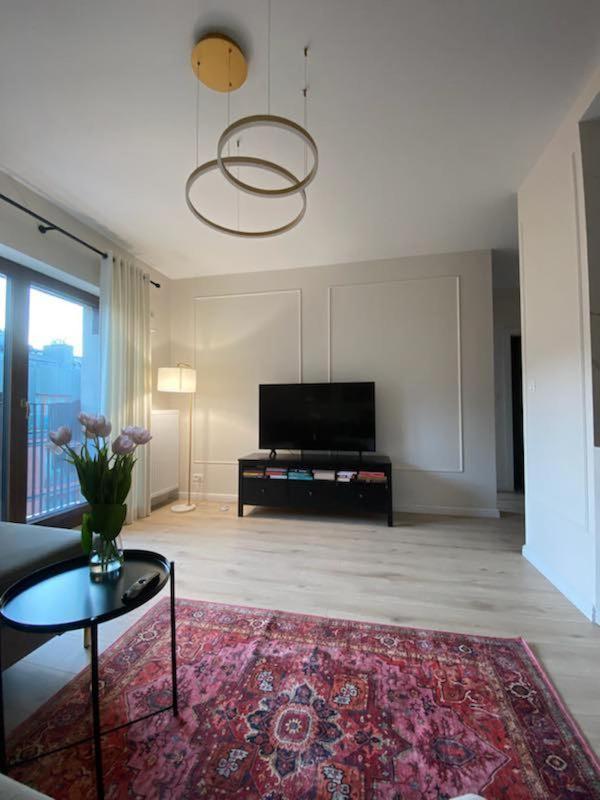 Apartament Nad Wisla Spacerem Do Centrum I Starego Miasta Varşovia Exterior foto